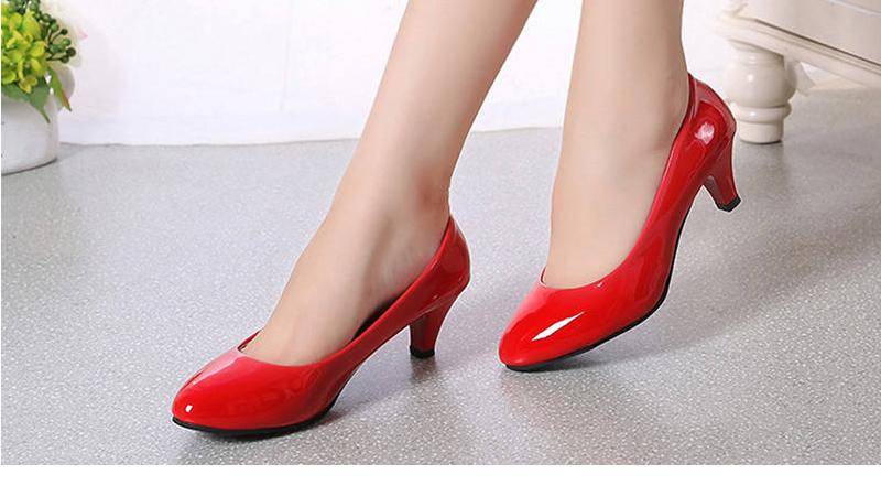Shoes Ladies Pumps Medium Heel Nude Sexy High Heels Weeding Shoes Women Office Work White Pumps Party Shoes