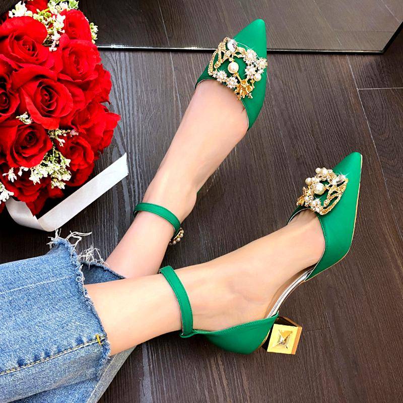 Bling Crystal High Heels Pumps Women Elegant Pearl Buckle Square Heels Wedding Party Shoes Ladies Pointed Toe Ankle Strap Pumps