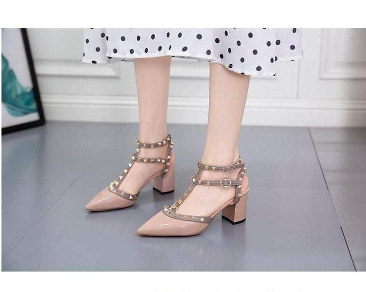 Women's shoes 2021 summer style rivet buckle pointed patent leather high heel sandals large size thick heel
