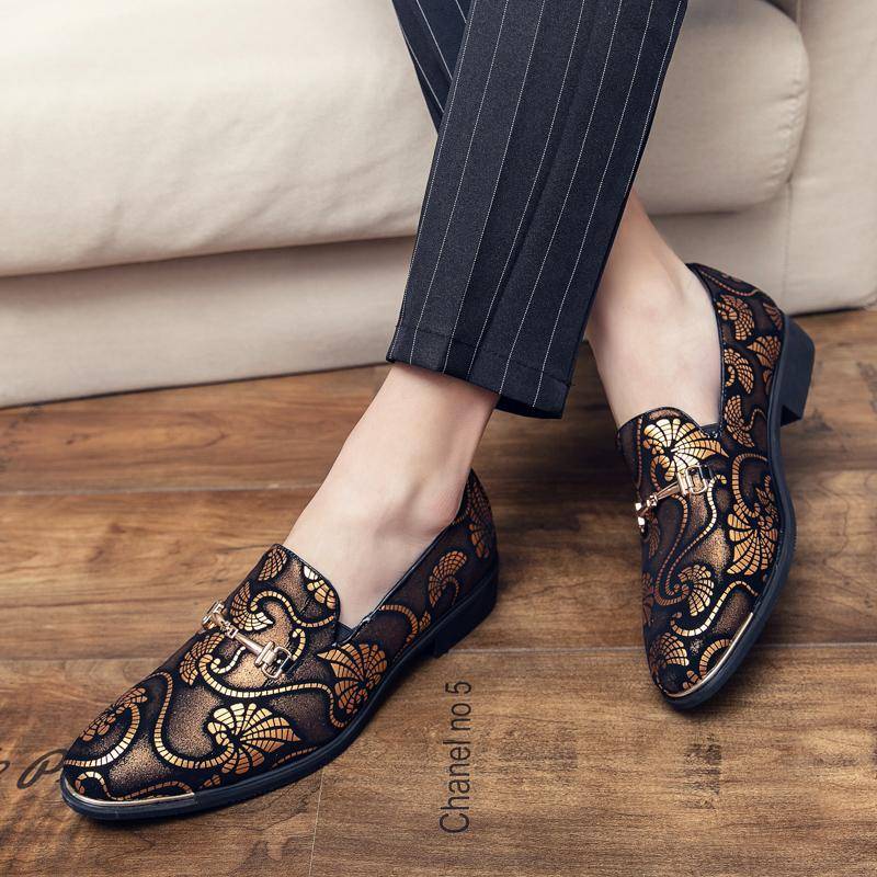New Arrival Social Shoes For Men Slip-on Dress Business Footwear Gold Purple Party Shoes Mens 2021 Fashion Groom Wedding Shoes