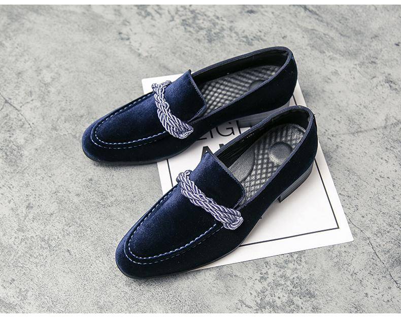 Qmaigie wedding shoes for men Dress Shoes 2022 Fashion Office Footwear High Quality Fashion Velvet Comfy Men Formal Shoes Brand