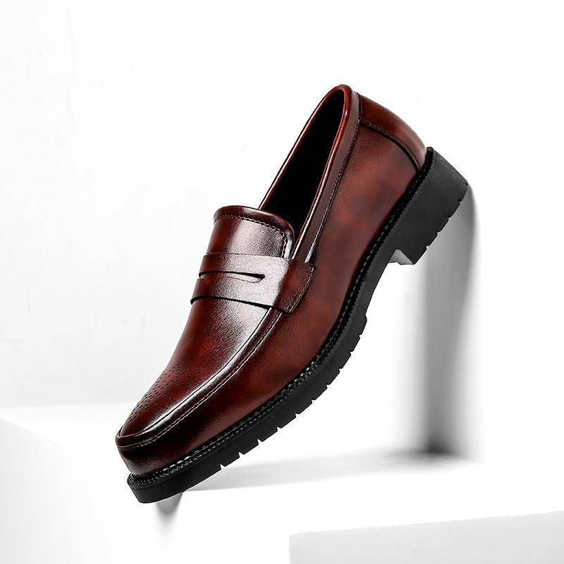 Yomior New Vintage Business Casual Men Shoes Soft Leather Formal Dress Loafers Italian Shoes Party Wedding Oxfords Brogue Shoes