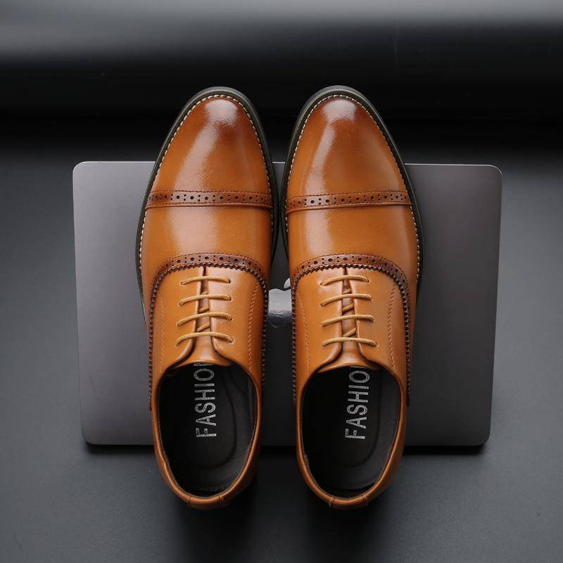 Yomior Vintage British Designer Casual Men Formal Dress Leather Shoes Business Work Loafers Pointed Toe Wedding Brogue Shoes