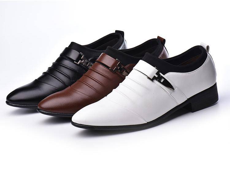 Man Flat Classic Men Dress Shoes PU Leather Wingtip Carved Italian Formal Oxford Plus Size 38-48 for Winter 2021