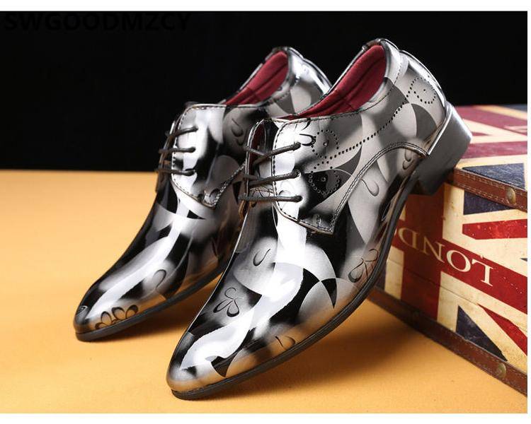 Oxford Men Shoes Italian Luxury Big Size Men Wedding Dress Shoes Formal Shoes For Men Sapatos Social Scarpe Uomo Eleganti