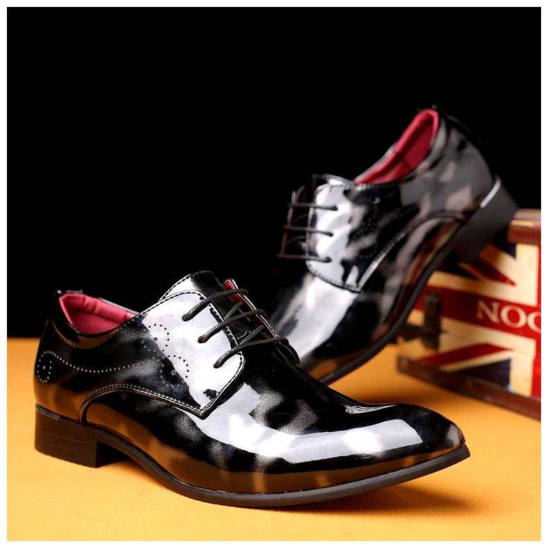 Oxford Men Party Shoes Patent Leather Office Shoes For Men 2022 Italian Formal Dress Gents Shoes Fashion Chaussure Mariage Homme