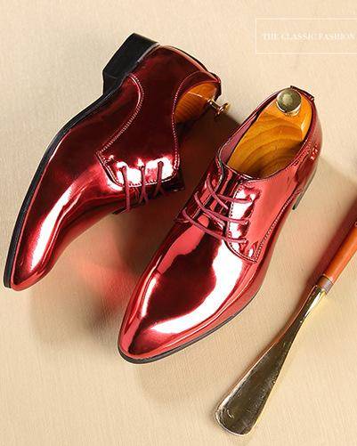 Patent Leather Men Wedding Shoes Gold Blue Red White Oxfords Shoes Designer Pointed Toe Dress Shoes Big Size 37-48 Patent Leather Men Wedding Shoes Gold Blue Red White Oxfords Shoes Designer Pointed Toe Dress Shoes Big Size 37-48